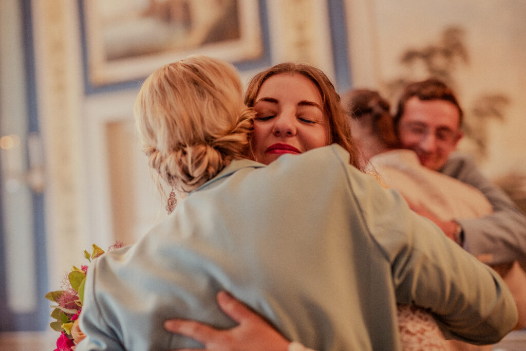 brautpaar bei hochzeit