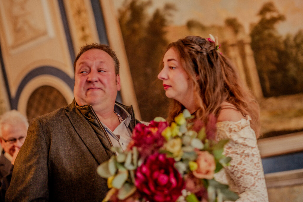 brautpaar bei hochzeit