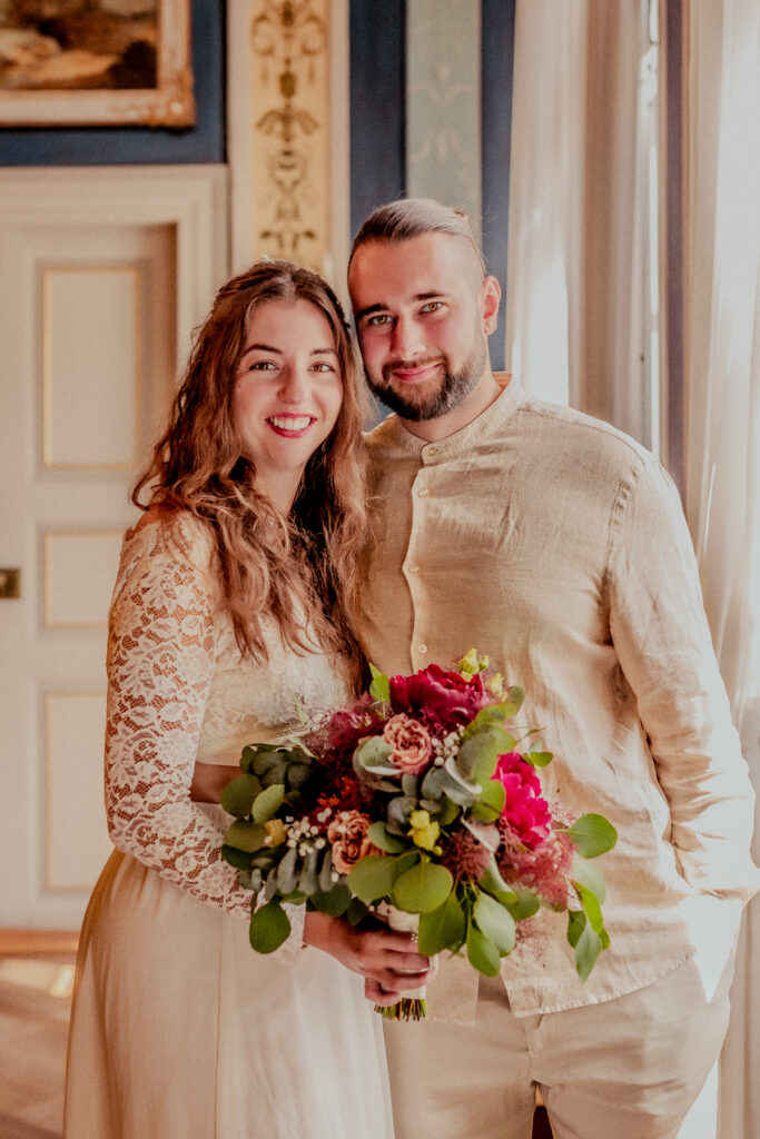 brautpaar bei hochzeit