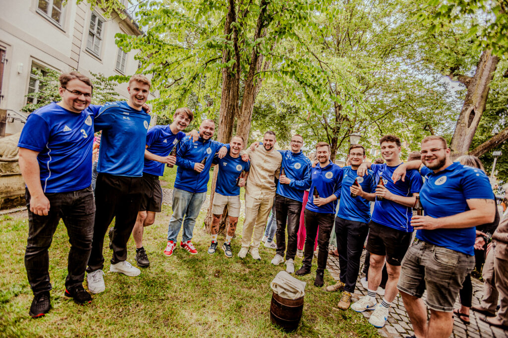 brautpaar bei hochzeit
