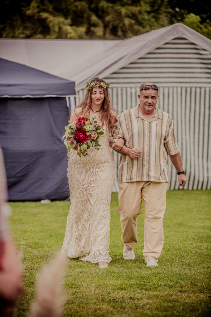 brautpaar bei hochzeit