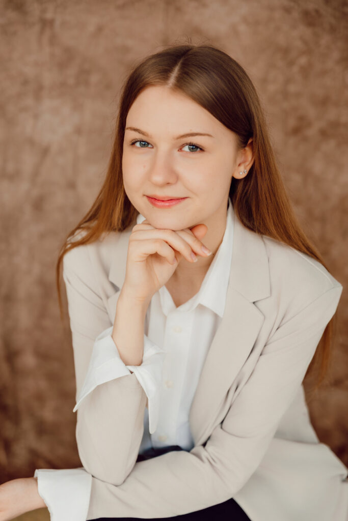 Natürliches Bewerbungsbild von Elise bei Suhl