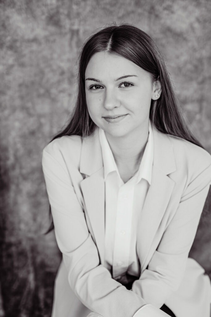 Bewerbungsbild von Elise mit natürlicher Ausstrahlung aus Coburg