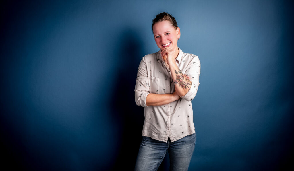 Ausdrucksstarkes Einzelportrait einer Kandidatin aus Seßlach – im.uliversum