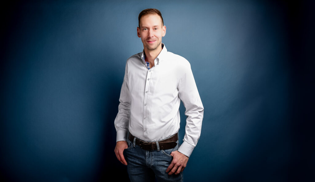 Modernes und authentisches Businessfoto eines Kandidaten aus dem Raum Coburg