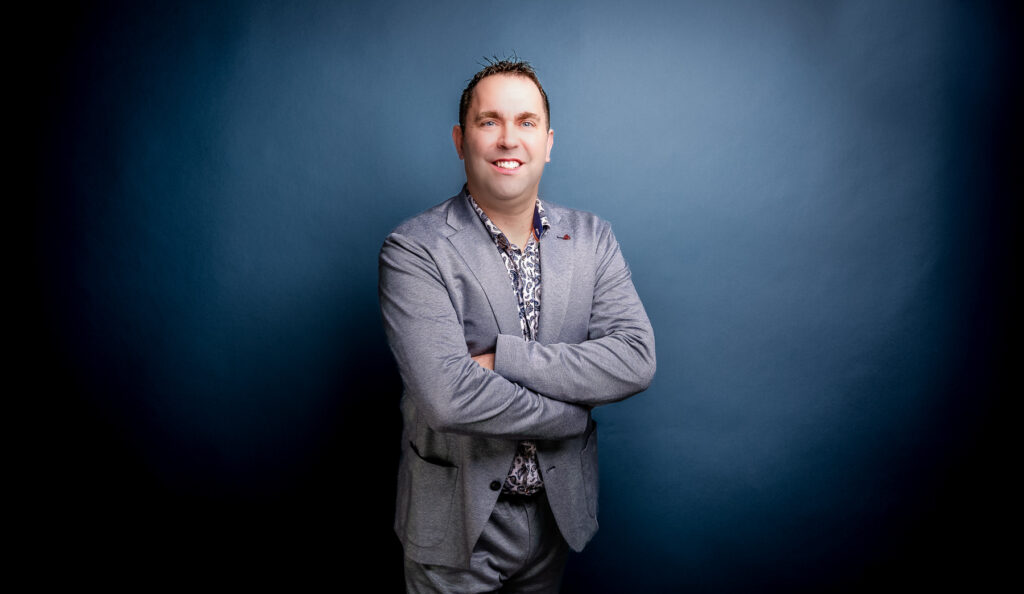 Professionelles Einzelportrait eines Kandidaten aus Seßlach – im.uliversum